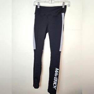 Women's Maverick By Logan Paul Athletic Leggings, Size XS